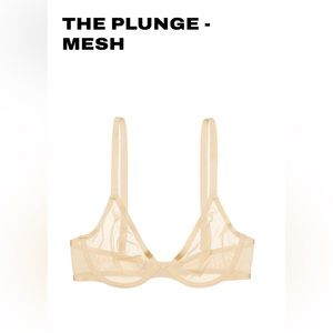 NWOT - CUUP plunge mesh bra in pearl 34E